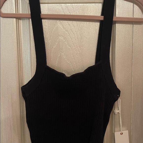 Good American 90s Sweater Tank - Picture 4 of 7